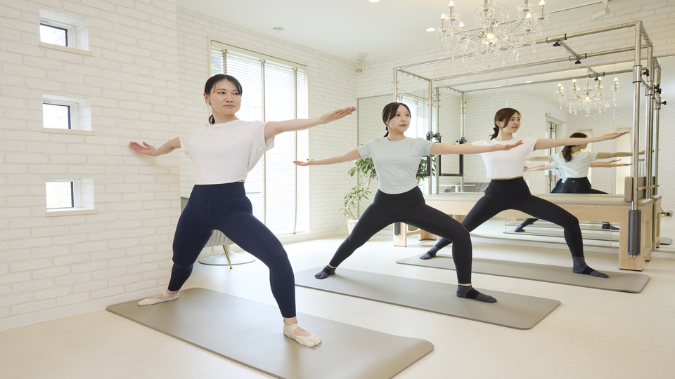 ピラティススタジオDEP 人気 おすすめ ヨガ
